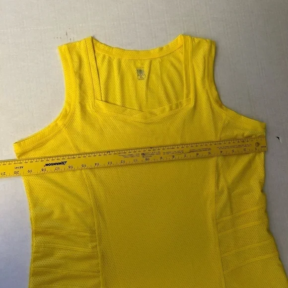 Tail bright yellow activewear tank top w/perforated detail Sz-XL.  W14 - Picture 8 of 9